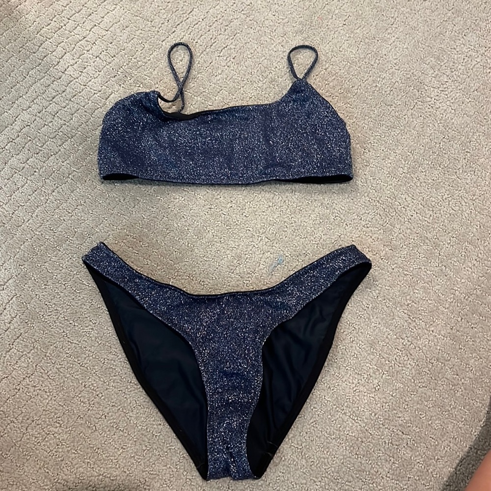 Navy sparkle triangl suit